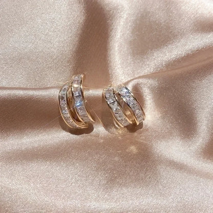 The Vaulted Curve Earrings