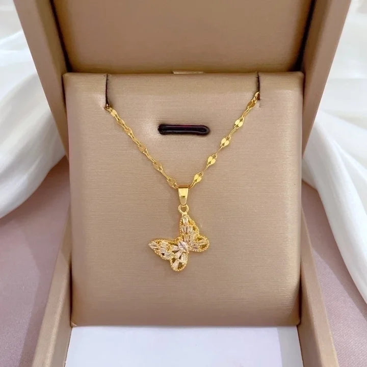 The Mariposa Necklace