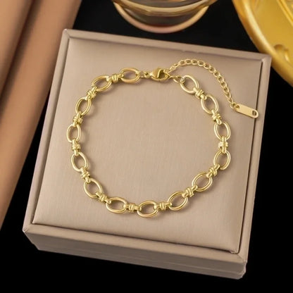 The Eternal Link Bracelet